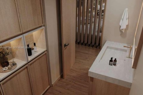 House in Miami, Florida 4 bedrooms, 309.18 sq.m. № 2033742 - photo 15