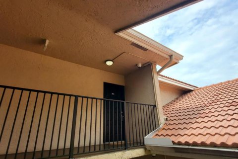 Copropriété à louer à Coral Springs, Floride: 3 chambres, 108.32 m2 № 2085605 - photo 3