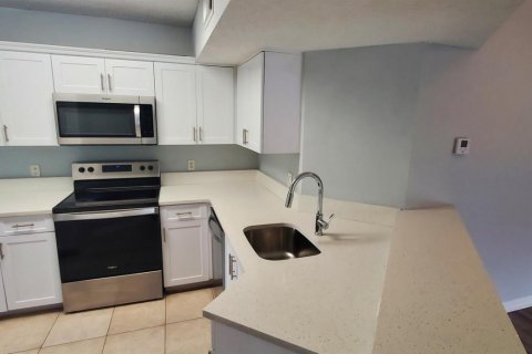 Copropriété à louer à Coral Springs, Floride: 3 chambres, 108.32 m2 № 2085605 - photo 7