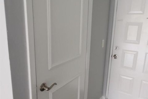 Copropriété à louer à Coral Springs, Floride: 3 chambres, 108.32 m2 № 2085605 - photo 11
