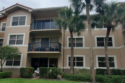 Condo à Coral Springs, Floride, 3 chambres  № 2085605