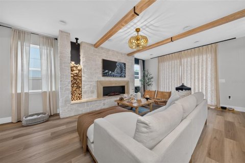 Casa en venta en Kissimmee, Florida, 4 dormitorios, 221.48 m2 № 2329516 - foto 16