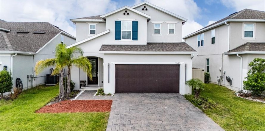 Casa en Kissimmee, Florida 4 dormitorios, 221.48 m2 № 2329516