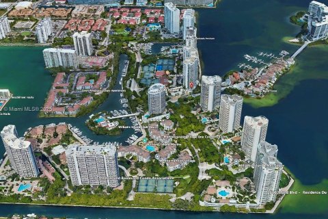 Condo in Aventura, Florida, 3 bedrooms  № 1887761 - photo 3