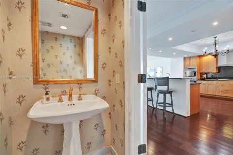 Condo in Aventura, Florida, 3 bedrooms  № 1887761 - photo 10