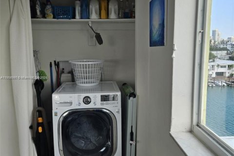 Commercial property in Miami Beach, Florida 1 bedroom, 78.13 sq.m. № 2015983 - photo 20