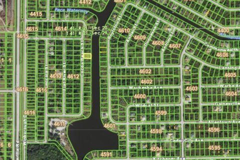 Terreno en venta en Port Charlotte, Florida № 1020563 - foto 6