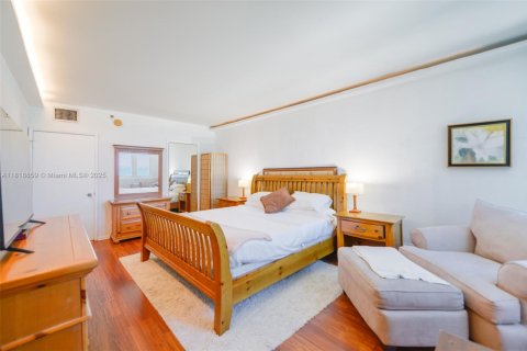 Condominio en venta en Miami Beach, Florida, 1 dormitorio, 78.97 m2 № 1776193 - foto 20