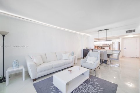 Condominio en venta en Miami Beach, Florida, 1 dormitorio, 78.97 m2 № 1776193 - foto 12