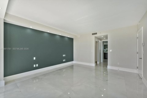 Condominio en venta en Miami, Florida, 2 dormitorios, 196.02 m2 № 2032897 - foto 27