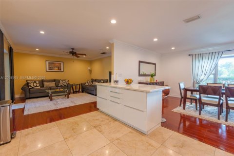 Villa ou maison à louer à Plantation, Floride: 3 chambres, 170.1 m2 № 2157052 - photo 10