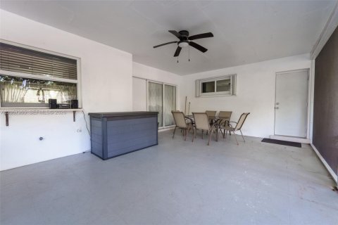 Villa ou maison à louer à Plantation, Floride: 3 chambres, 170.1 m2 № 2157052 - photo 23