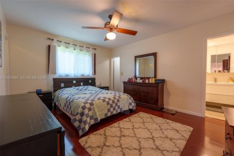 Villa ou maison à louer à Plantation, Floride: 3 chambres, 170.1 m2 № 2157052 - photo 15