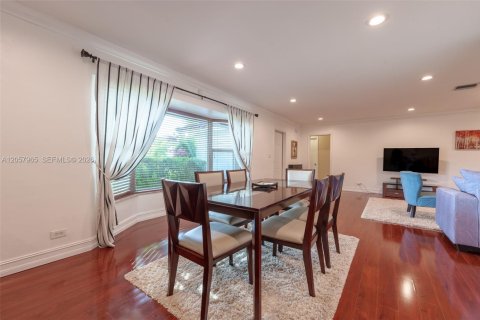 Villa ou maison à louer à Plantation, Floride: 3 chambres, 170.1 m2 № 2157052 - photo 5