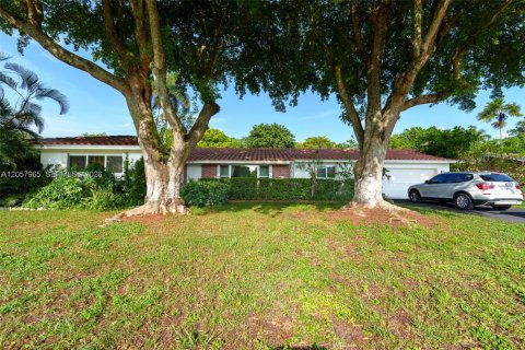 Villa ou maison à Plantation, Floride 3 chambres, 170.1 m2 № 2157052