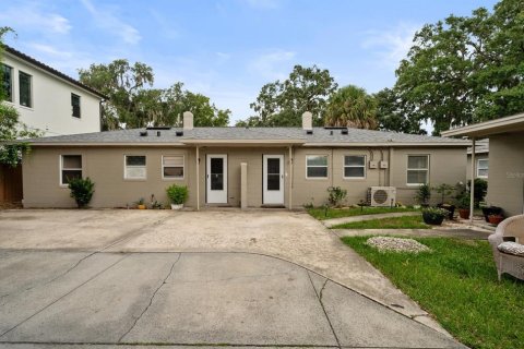 Propiedad comercial en venta en Orlando, Florida, 8 dormitorios, 293.29 m2 № 2156252 - foto 24