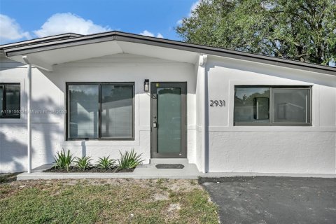 Villa ou maison à vendre à Miami Gardens, Floride: 4 chambres, 105.91 m2 № 1971693 - photo 4