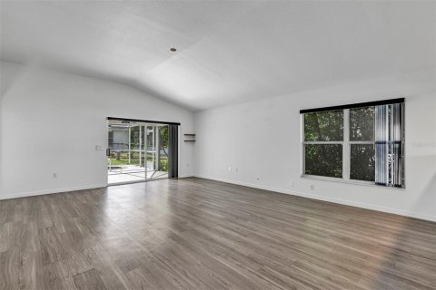 House in Beverly Hills, Florida 2 bedrooms, 129.13 sq.m. № 2395992 - photo 10