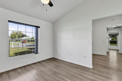 House in Beverly Hills, Florida 2 bedrooms, 129.13 sq.m. № 2395992 - photo 9