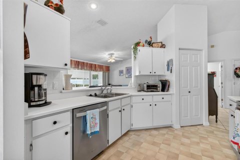 Casa en venta en Palm Coast, Florida, 3 dormitorios, 149.94 m2 № 1899235 - foto 18