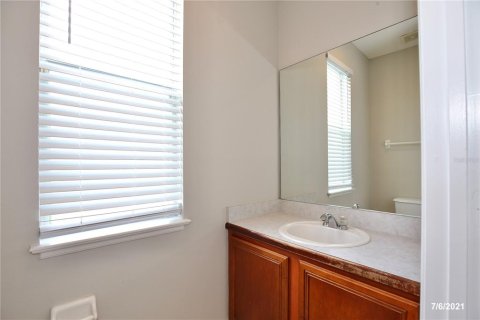 House in Orlando, Florida 4 bedrooms, 204.66 sq.m. № 1912974 - photo 13