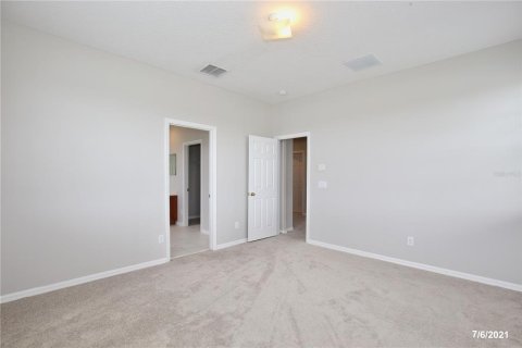 Casa en alquiler en Orlando, Florida, 4 dormitorios, 204.66 m2 № 1912974 - foto 15