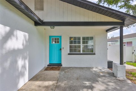Villa ou maison à vendre à Saint Petersburg, Floride: 2 chambres, 88.54 m2 № 1778541 - photo 5