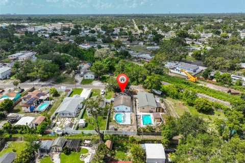 Villa ou maison à vendre à Saint Petersburg, Floride: 2 chambres, 88.54 m2 № 1778541 - photo 27