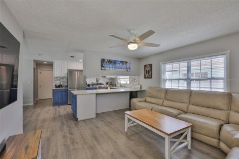 Villa ou maison à vendre à Saint Petersburg, Floride: 2 chambres, 88.54 m2 № 1778541 - photo 3