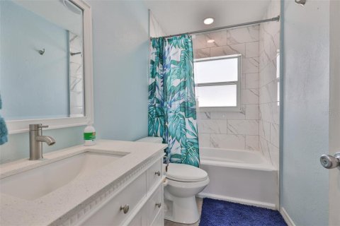 Villa ou maison à vendre à Saint Petersburg, Floride: 2 chambres, 88.54 m2 № 1778541 - photo 18