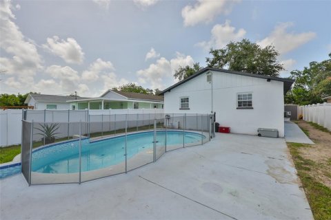 Villa ou maison à vendre à Saint Petersburg, Floride: 2 chambres, 88.54 m2 № 1778541 - photo 25