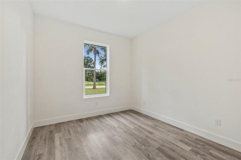 Casa en venta en Edgewater, Florida, 3 dormitorios, 151.8 m2 № 1909937 - foto 14