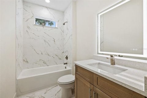 Casa en venta en Edgewater, Florida, 3 dormitorios, 151.8 m2 № 1909937 - foto 13