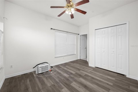 Casa en venta en Apopka, Florida, 5 dormitorios, 212.93 m2 № 1842015 - foto 16