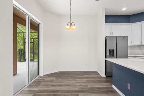 Casa en venta en Apopka, Florida, 5 dormitorios, 212.93 m2 № 1842015 - foto 21