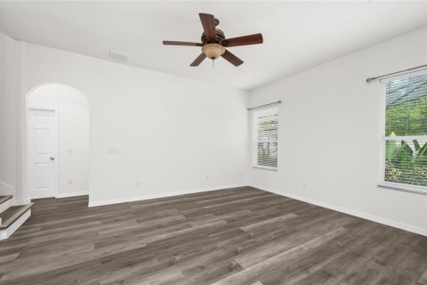 Casa en venta en Apopka, Florida, 5 dormitorios, 212.93 m2 № 1842015 - foto 22