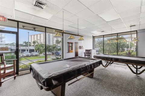 Condo in Sunny Isles Beach, Florida, 1 bedroom  № 1862536 - photo 19