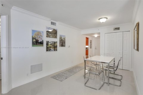 Copropriété à vendre à Riviera Beach, Floride: 1 chambre, 84.82 m2 № 2016240 - photo 4