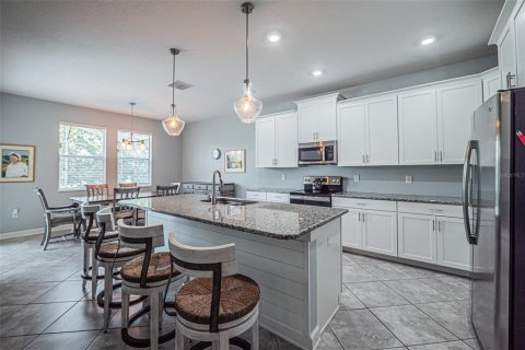 Villa ou maison à vendre à Orlando, Floride: 4 chambres, 220.18 m2 № 2208419 - photo 9
