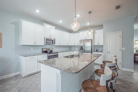 Villa ou maison à vendre à Orlando, Floride: 4 chambres, 220.18 m2 № 2208419 - photo 11