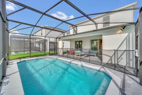 House in Davenport, Florida 5 bedrooms, 243.59 sq.m. № 1822671 - photo 23