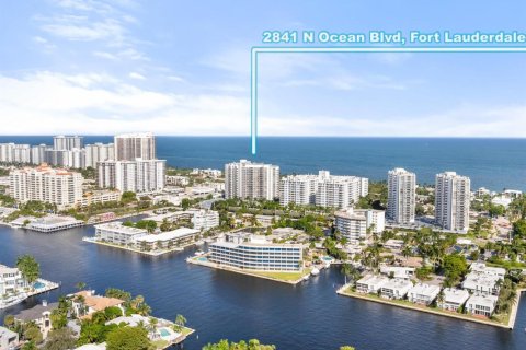 Condo in Fort Lauderdale, Florida, 2 bedrooms  № 2303857