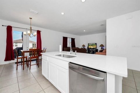 Villa ou maison à vendre à Davenport, Floride: 4 chambres, 224.82 m2 № 1561463 - photo 9