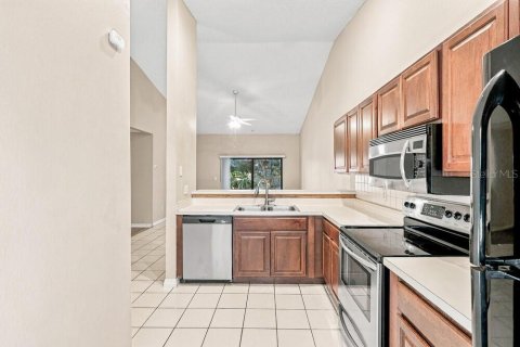 Villa ou maison à louer à Valrico, Floride: 3 chambres, 125.23 m2 № 2423636 - photo 8