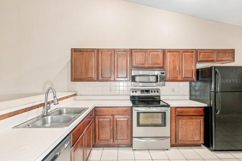 Villa ou maison à louer à Valrico, Floride: 3 chambres, 125.23 m2 № 2423636 - photo 9