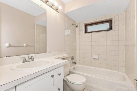 Villa ou maison à louer à Valrico, Floride: 3 chambres, 125.23 m2 № 2423636 - photo 14