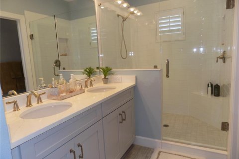 Touwnhouse à vendre à Indian Rocks Beach, Floride: 4 chambres, 183.95 m2 № 2099624 - photo 10