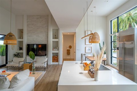 Villa ou maison à vendre à Winter Park, Floride: 4 chambres, 245.26 m2 № 2130913 - photo 2