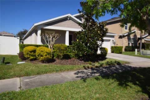 Casa en alquiler en Orlando, Florida, 3 dormitorios, 200.95 m2 № 1908390 - foto 4