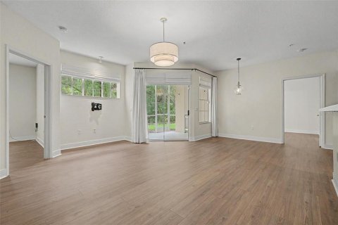 Condo in Tampa, Florida, 2 bedrooms  № 2369755 - photo 4
